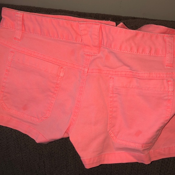 Shorts - Picture 2 of 2